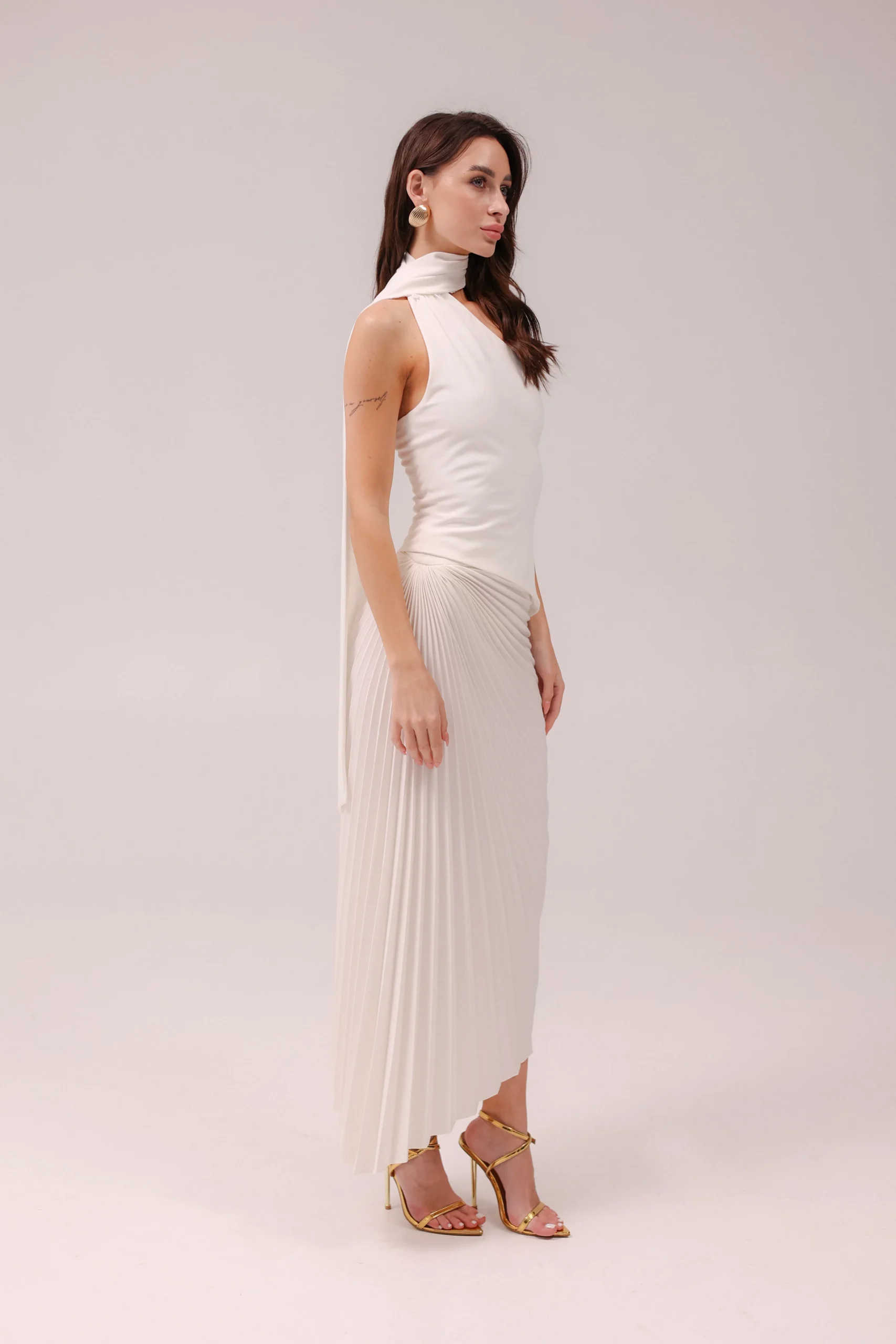 Asymetryczna spódnica plisowana midi Shell – elegancka spódnica na wesele – REPULO’S